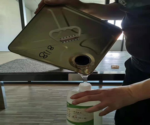 瓷砖粘地毯塑料胶水