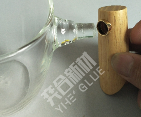 玻璃粘金属用什么胶水? 推荐奕合这款透明耐高温200度的环氧AB胶水