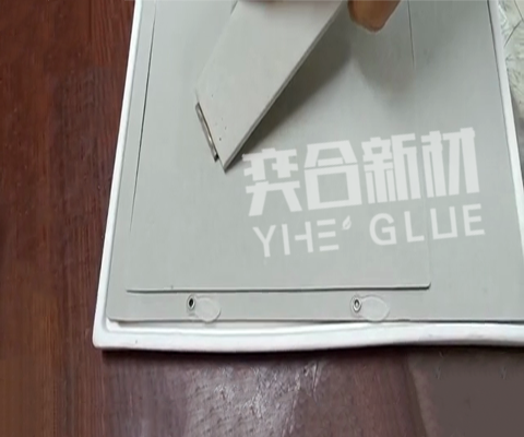 陶瓷粘纸板胶水