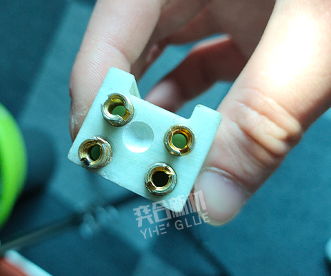 金属粘玻纤专用胶_奕合推荐这款高强度透明金属瞬间胶