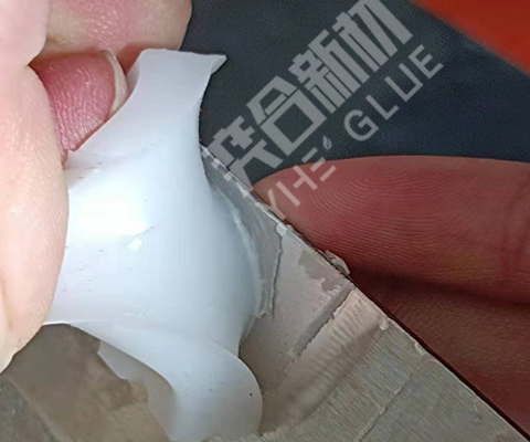 粘硅胶哪款胶水好？有韧性不发硬就选奕合硅胶瞬间胶水