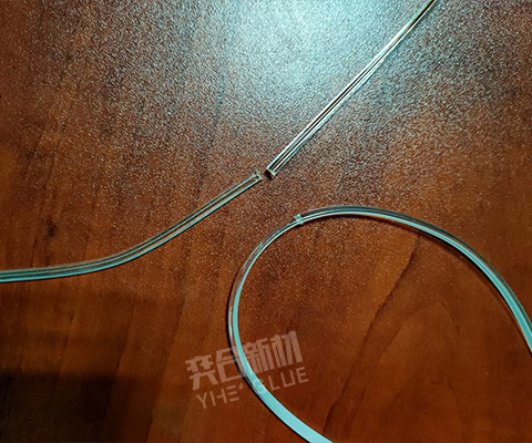 软TPU胶条对粘用什么胶水牢固?奕合塑料速干胶柔软有韧性