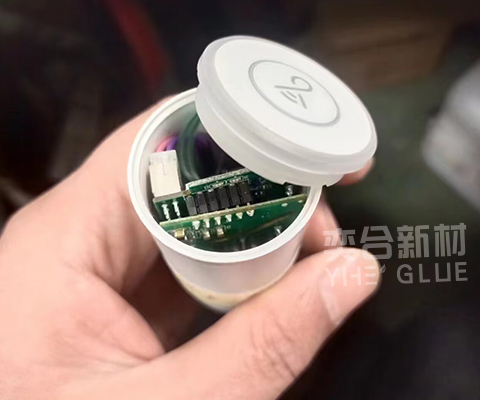 环氧树脂灌封AB胶的特性是什么应用于哪些领域呢奕合小编带你去了解