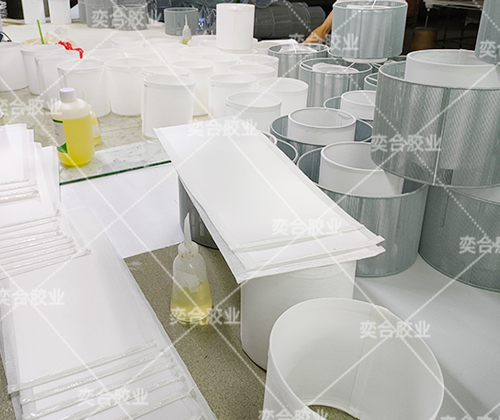免处理PP塑料胶水,灯饰行业塑料胶水,灯罩专用PP胶水